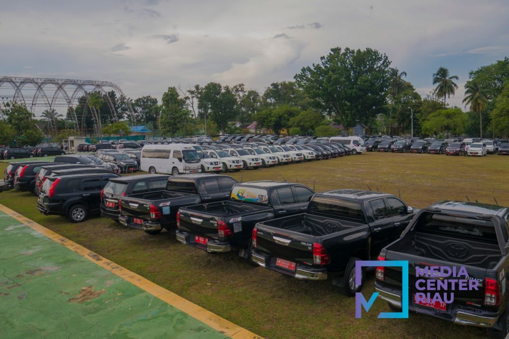 pemprov-riau-lelang-23-mobil-dinas