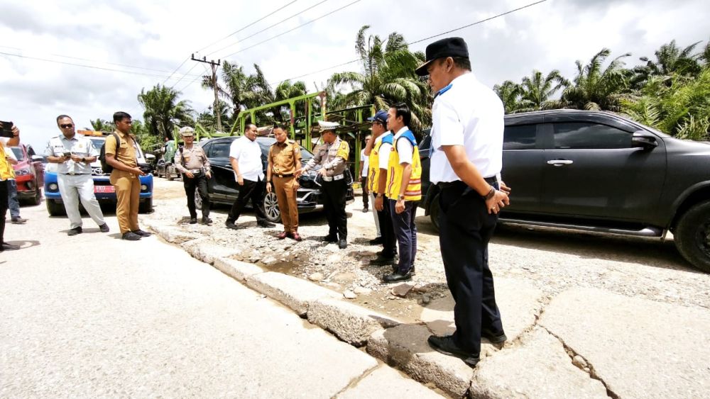 pascabanjir-dirlantas-polda-riau-c