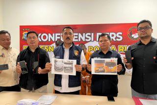 polda-riau-gagalkan-pengiriman-743