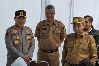 psu-pilkada-siak-kapolda-dan-guber