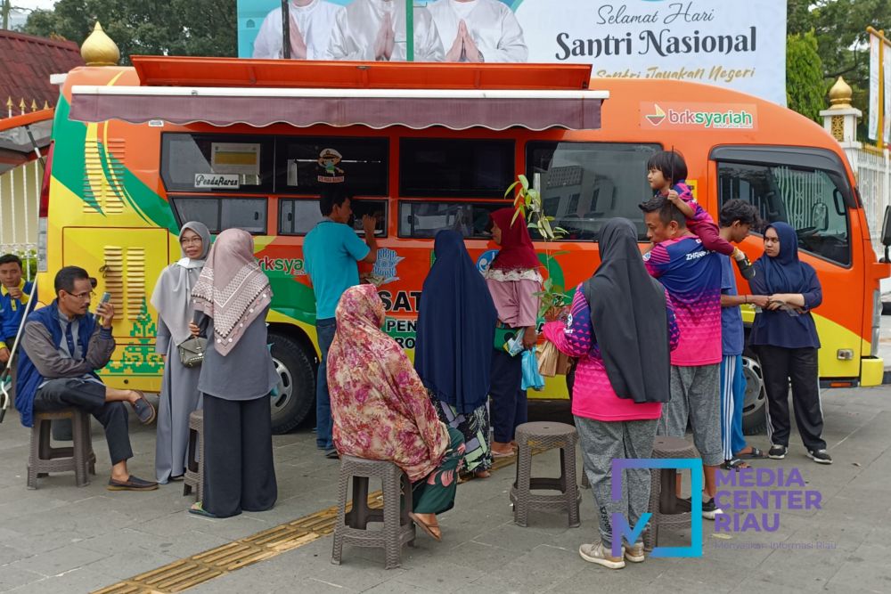 hari-pertama-pemutihan-pajak-riau