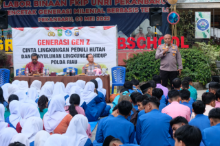 kombes-anom-ajak-siswa-gencarkan-pr